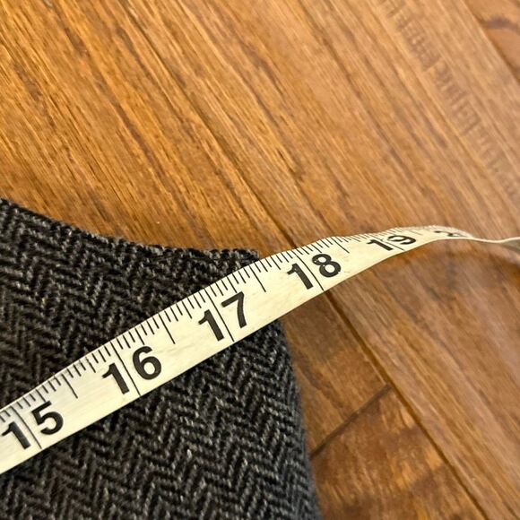 L.L. Bean Vintage 100% wool grey vneck sheath dress 8 - Picture 7 of 10